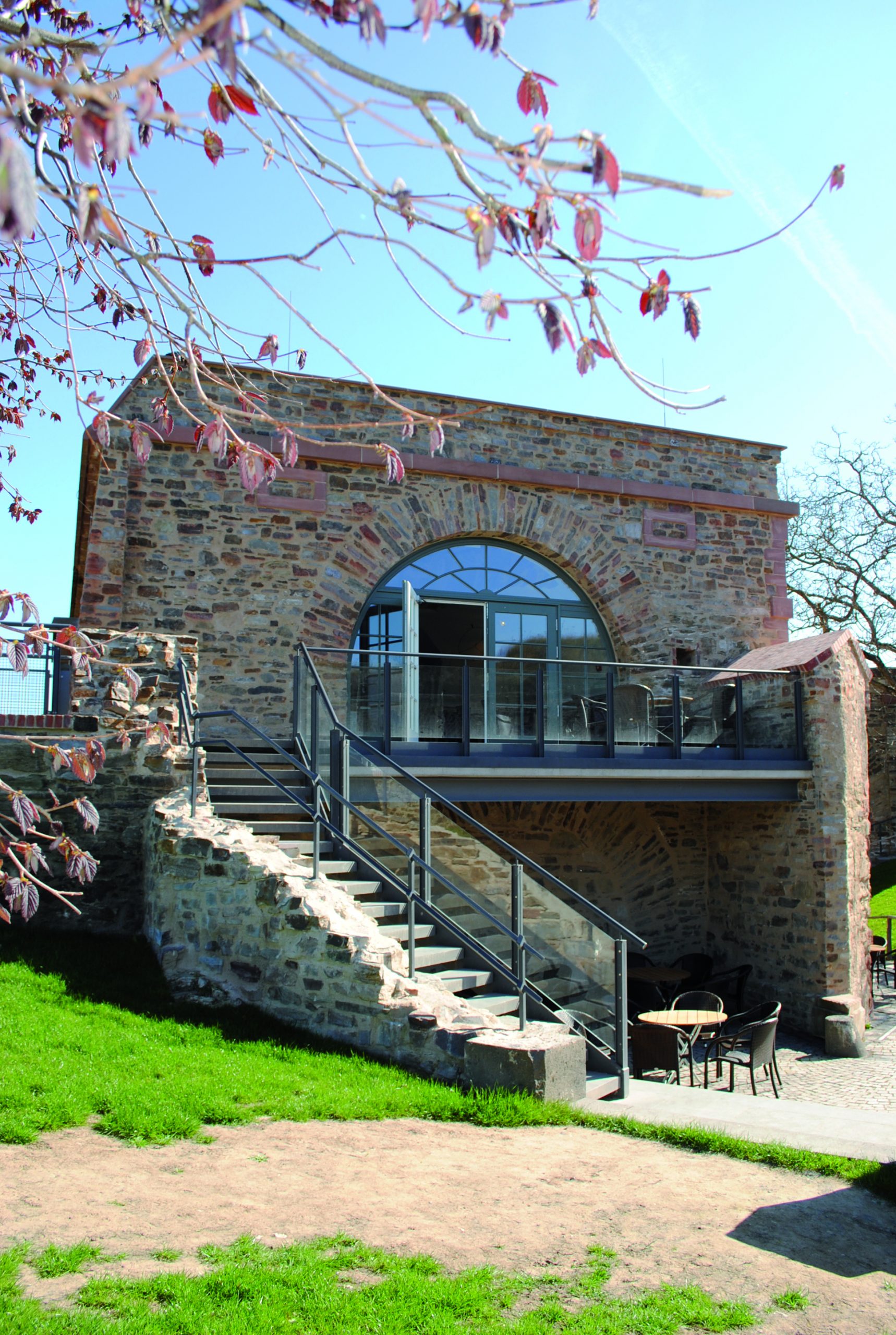 Café Hahn auf der Festung und in Güls